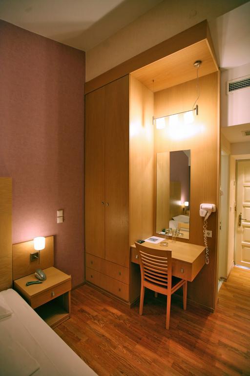 Sandy Bay Hotel Plomari Habitación foto