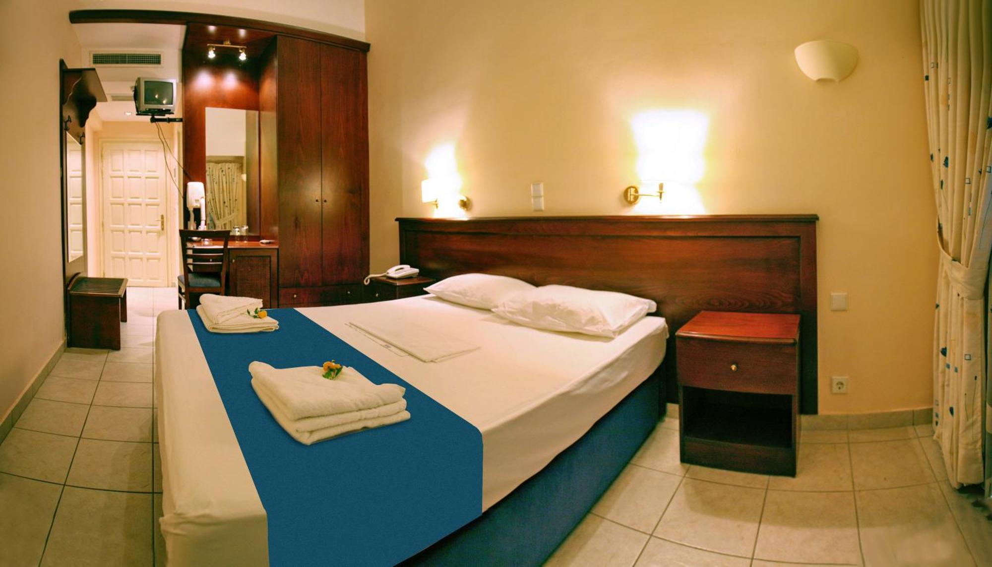 Sandy Bay Hotel Plomari Habitación foto