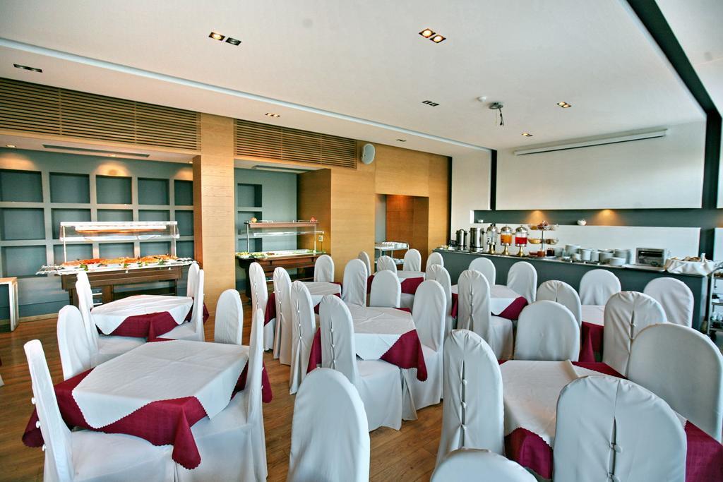 Sandy Bay Hotel Plomari Exterior foto